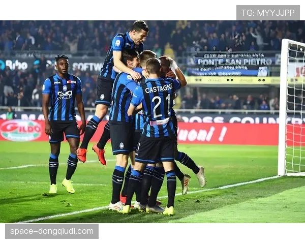 曼城半场1-1战平巴黎圣日耳曼，福登世界波扳平比分